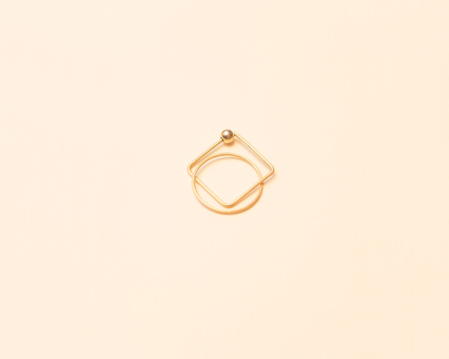 18KT gold ring - Amalthea
