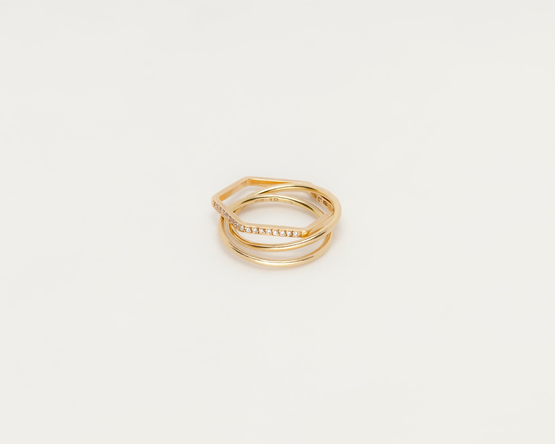 18KT Yellow gold ring, with diamonds - Cerchio Cerchio Esagono