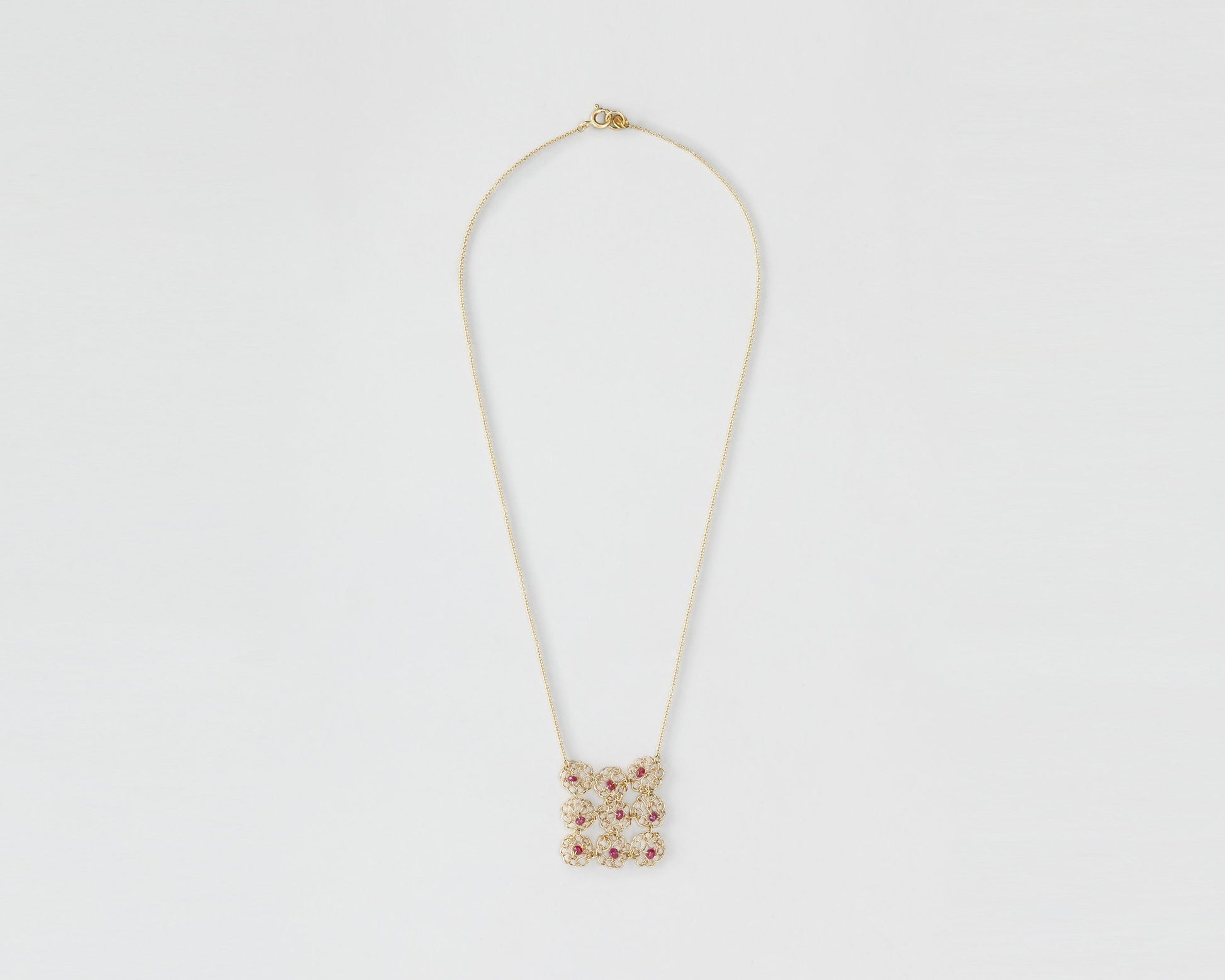 18KT yellow gold short necklace with rubies – Collage