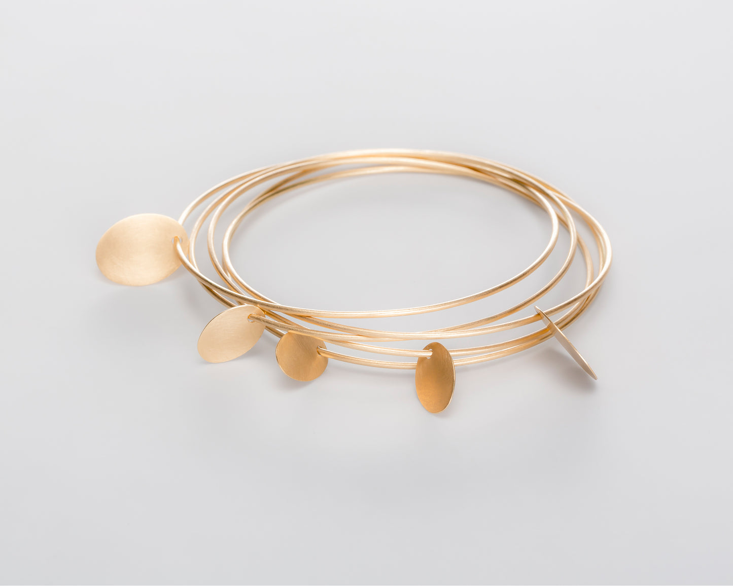 18KT charms bracelet in yellow gold - Din Don