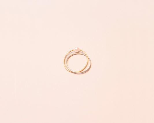 18KT yellow gold double ring with freshwater pearl - Elara