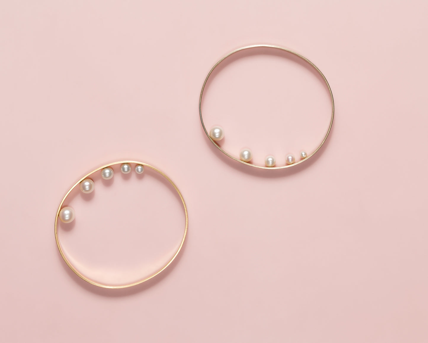 Series 18KT yellow gold bracelet with akoya pearls (pearls diameter 3,9-5,5-6-7-7,8 MM) - Light B