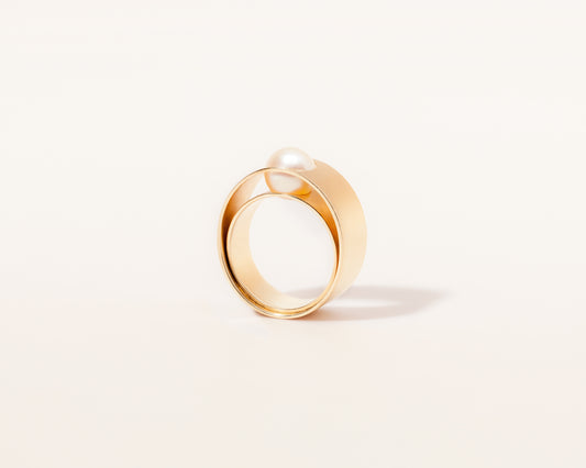 18KT yellow, white or rose double gold ring with akoya pearl (diameter 8 MM) - Move