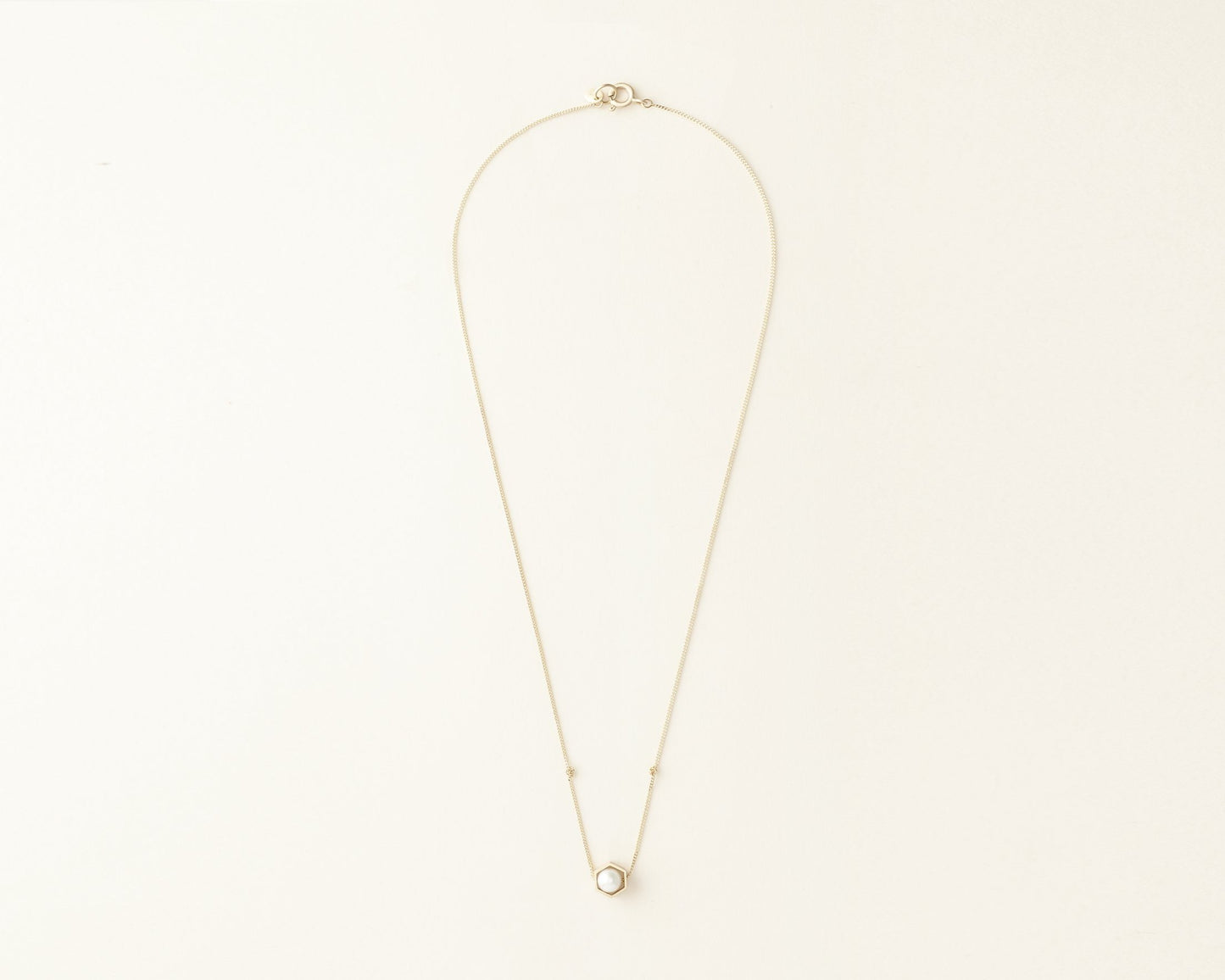 18KT yellow gold pendant necklace with akoya pearl (diameter 5,7MM) - Prisma N