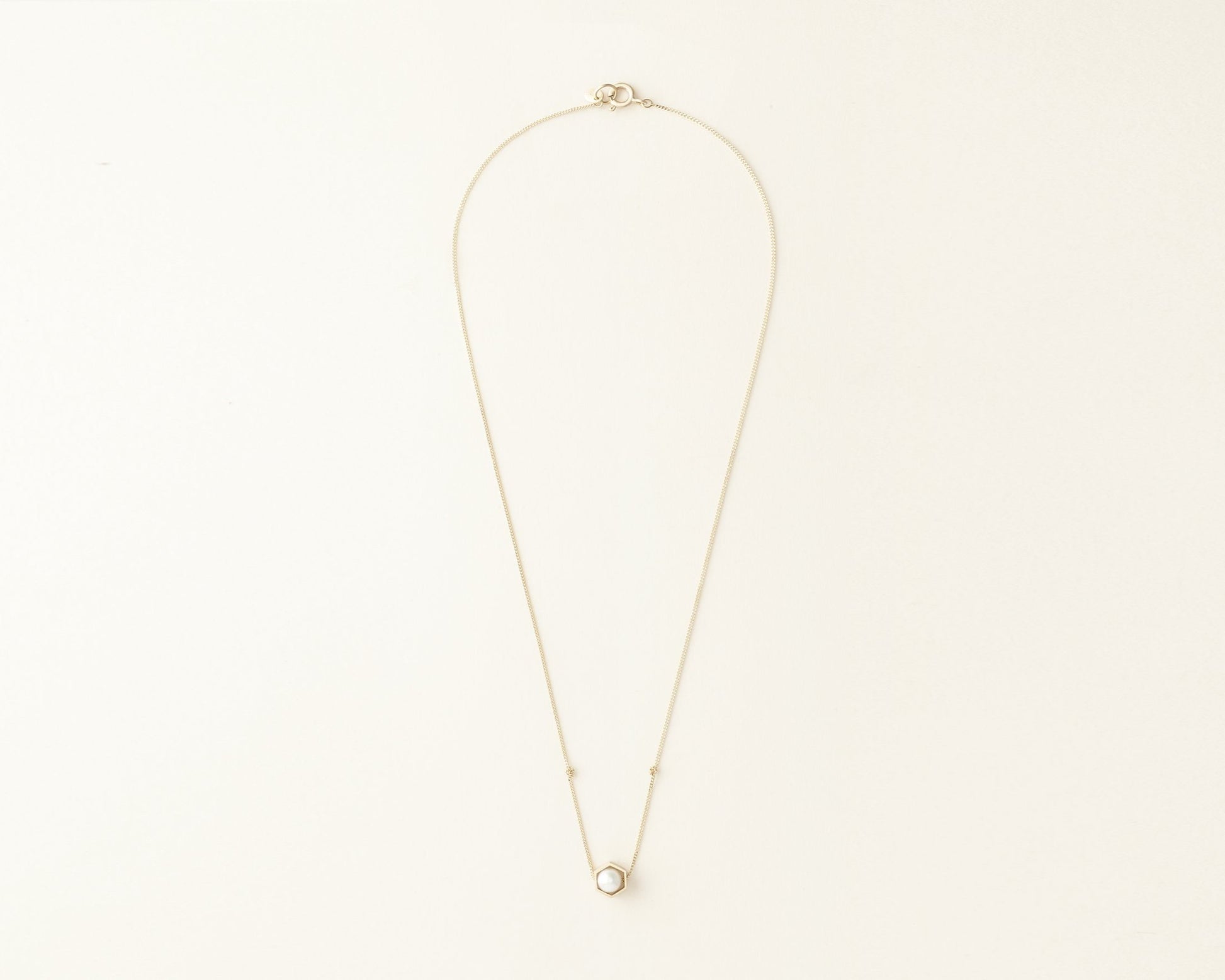 18KT yellow gold pendant necklace with akoya pearl (diameter 5,7MM) - Prisma N