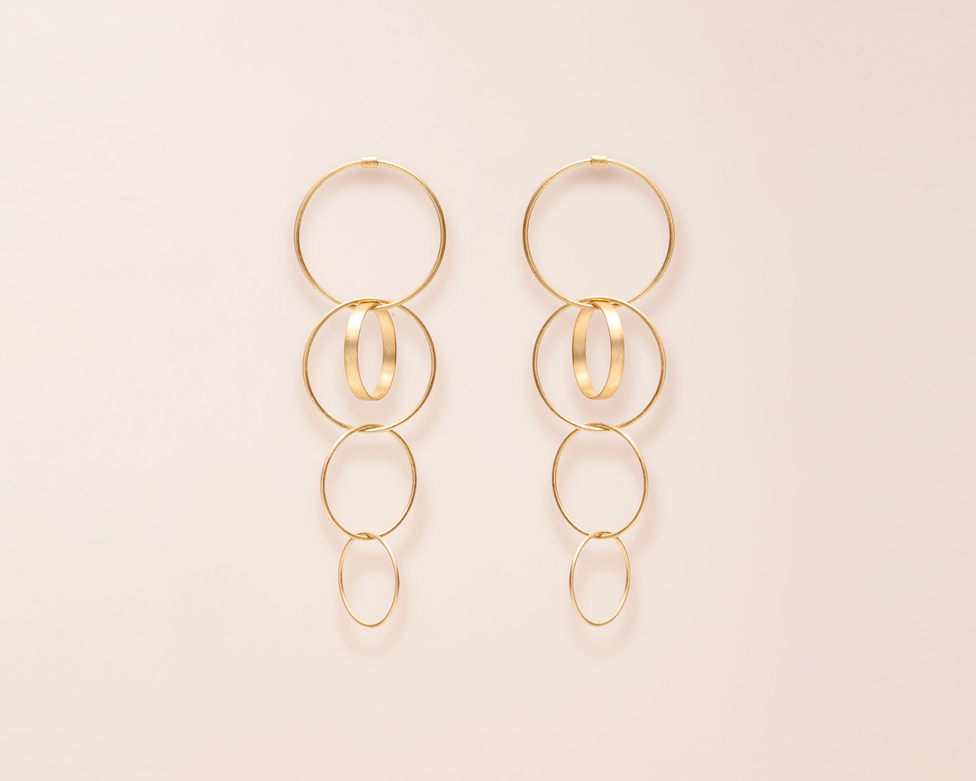 18KT yellow gold hanging earrings - Sequenza