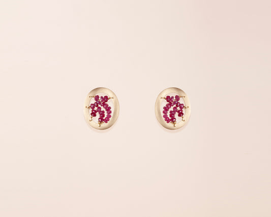 18KT yellow gold stud earrings with rubies - Small Frame