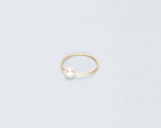 18KT thin yellow gold ring with akoya pearl (diameter 4,8 MM) - Toi Perla