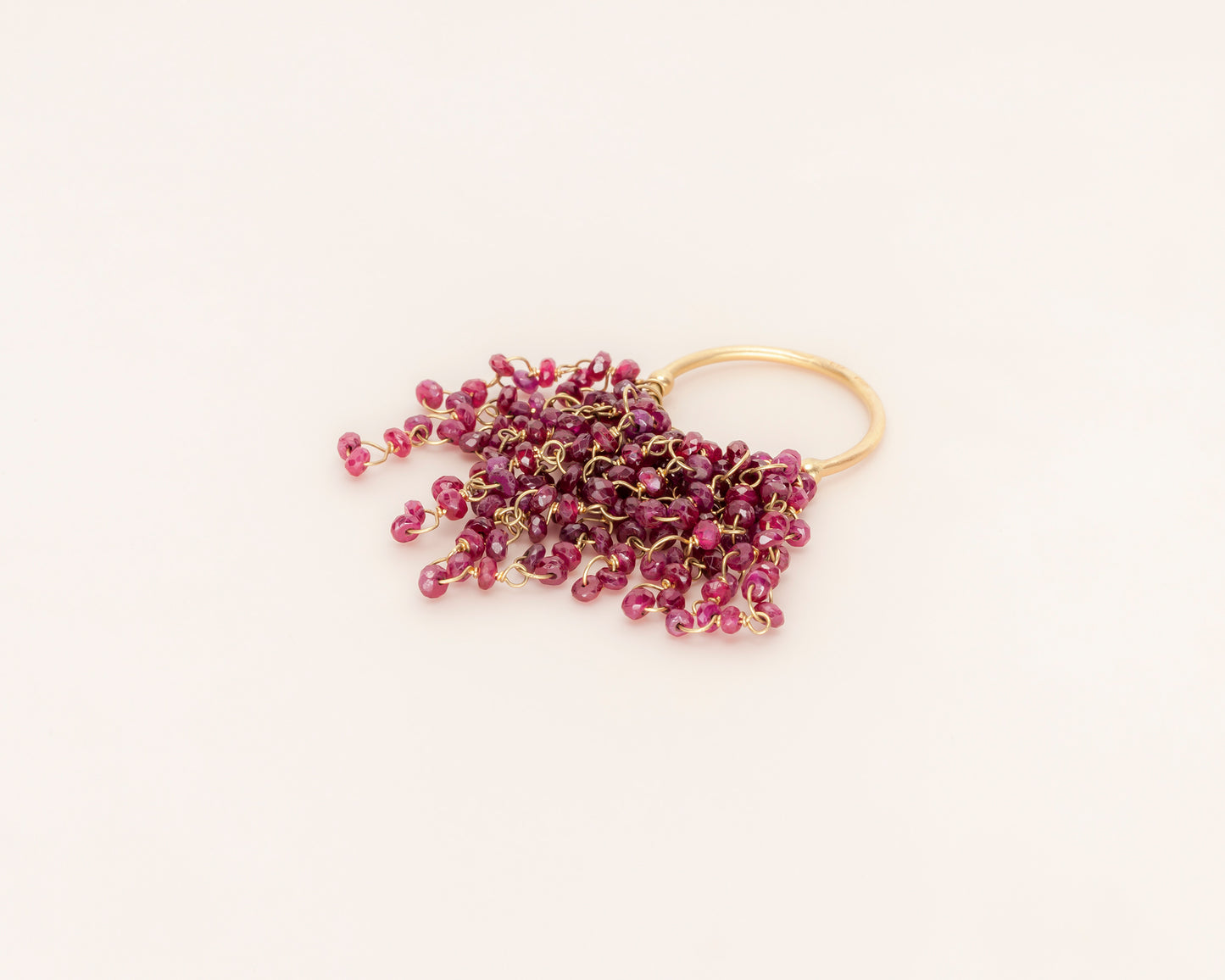 18KT yellow gold ring with rubies – Victoria