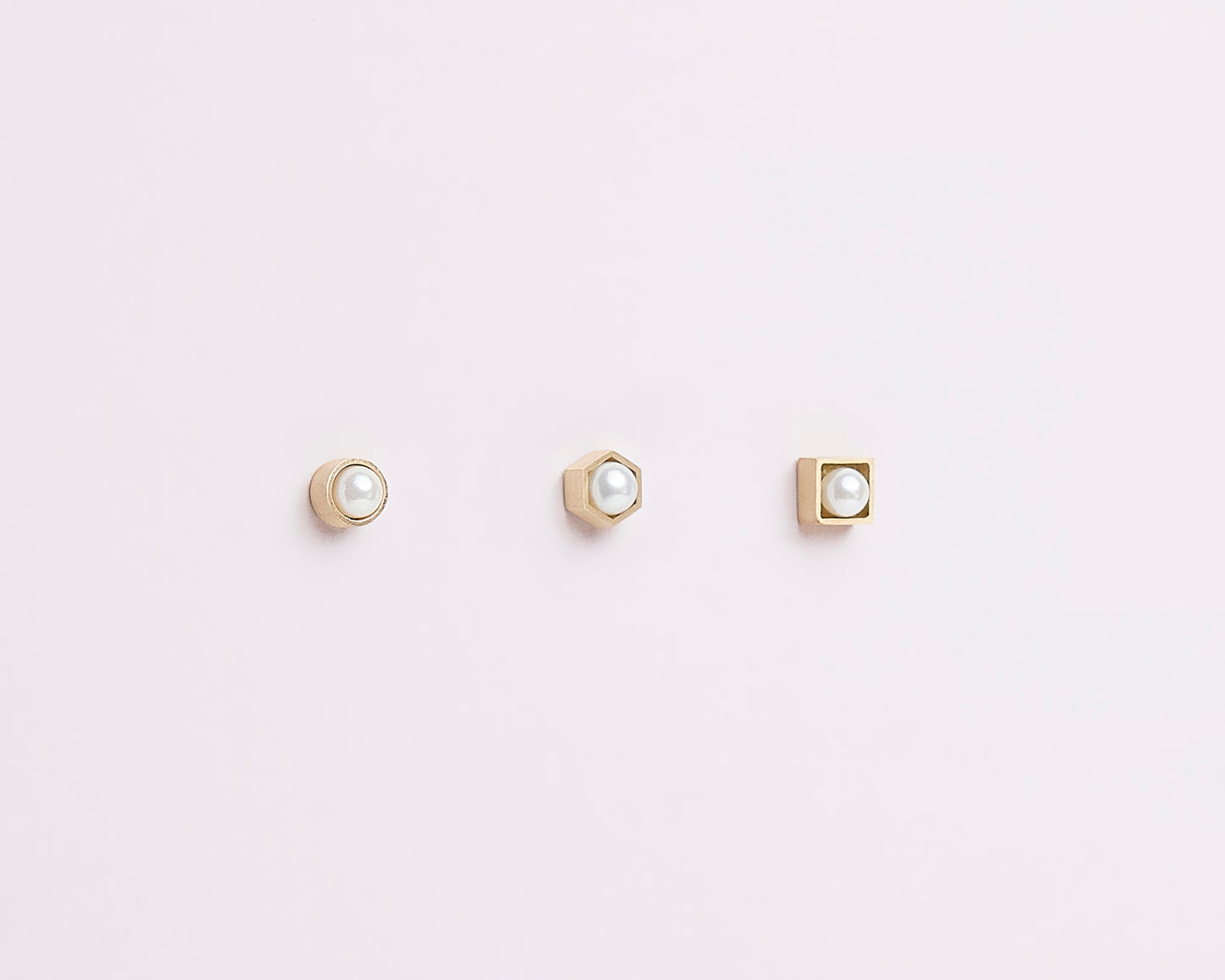 18KT yellow gold lobe earrings with pearls - Cubetto E