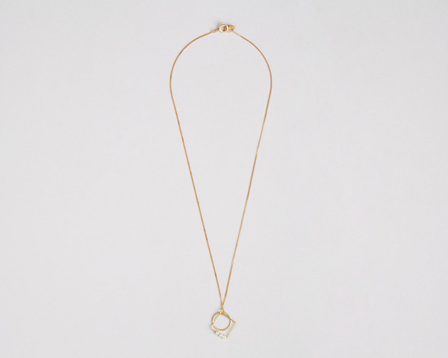 18KT gold necklace with freshwater pearls - All together