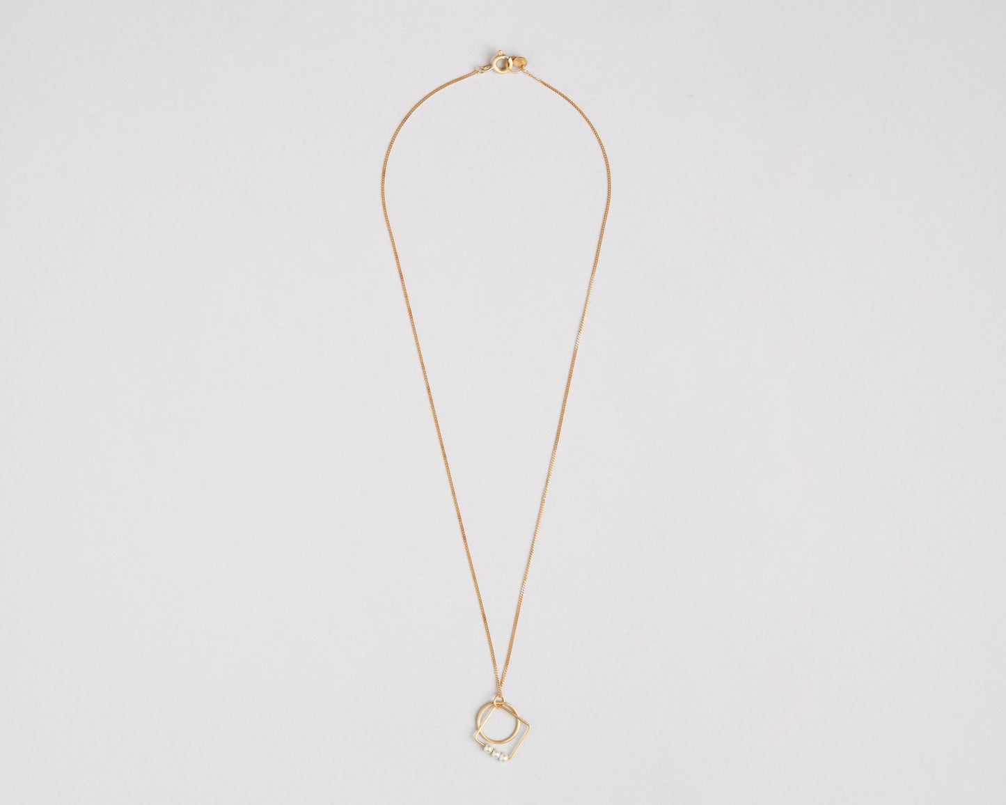 18KT gold necklace with freshwater pearls - All together