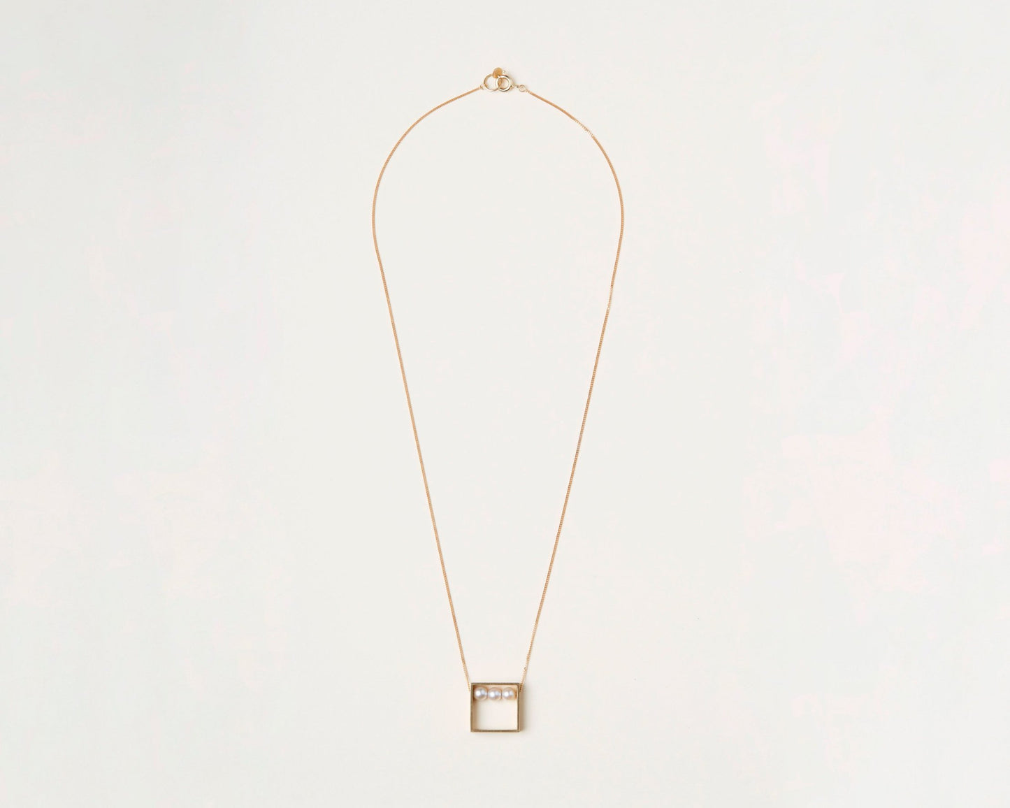 18KT yellow gold pendant necklace with akoya pearls (diameter 3,2 MM) - Quadrato