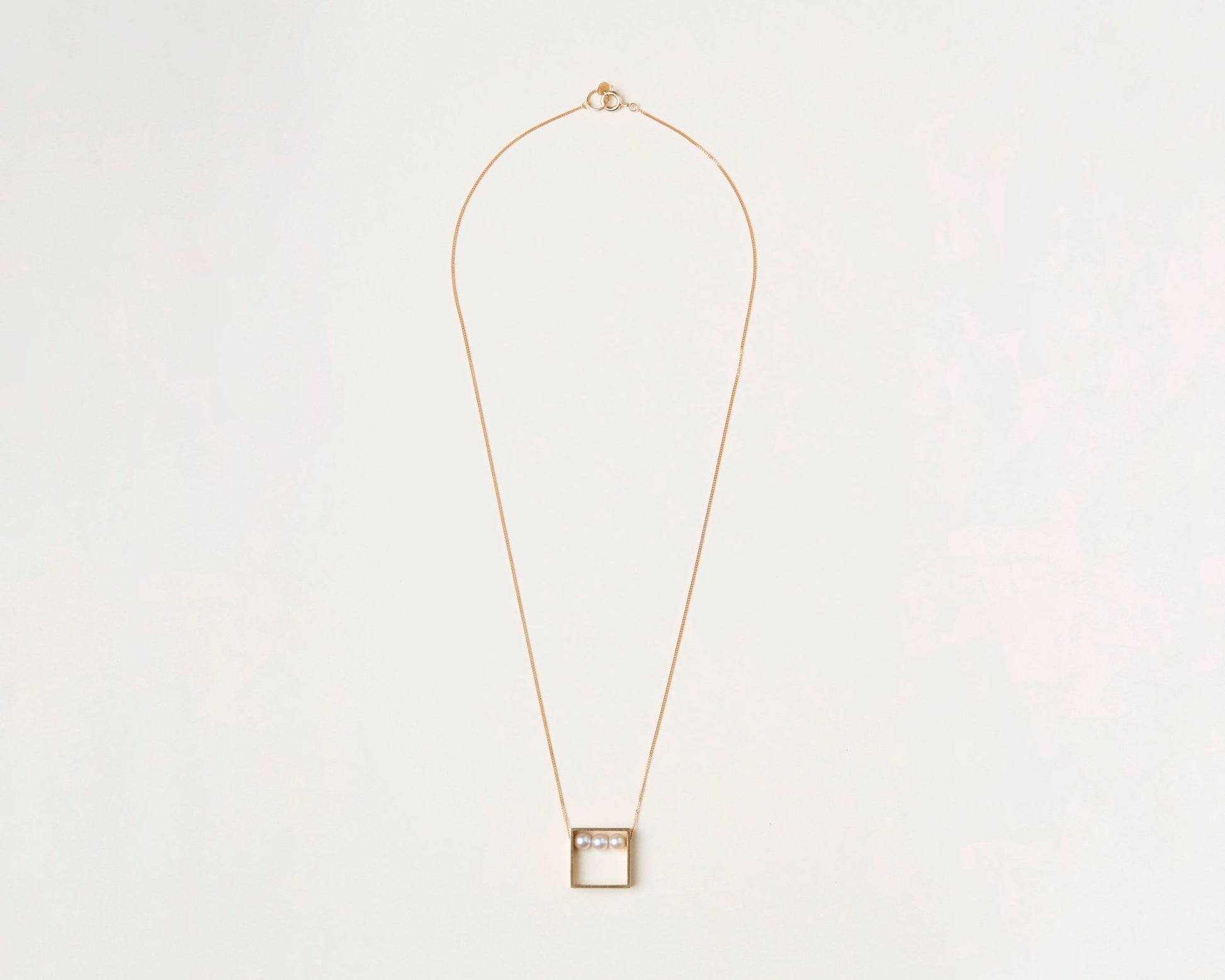 18KT yellow gold pendant necklace with akoya pearls (diameter 3,2 MM) - Quadrato