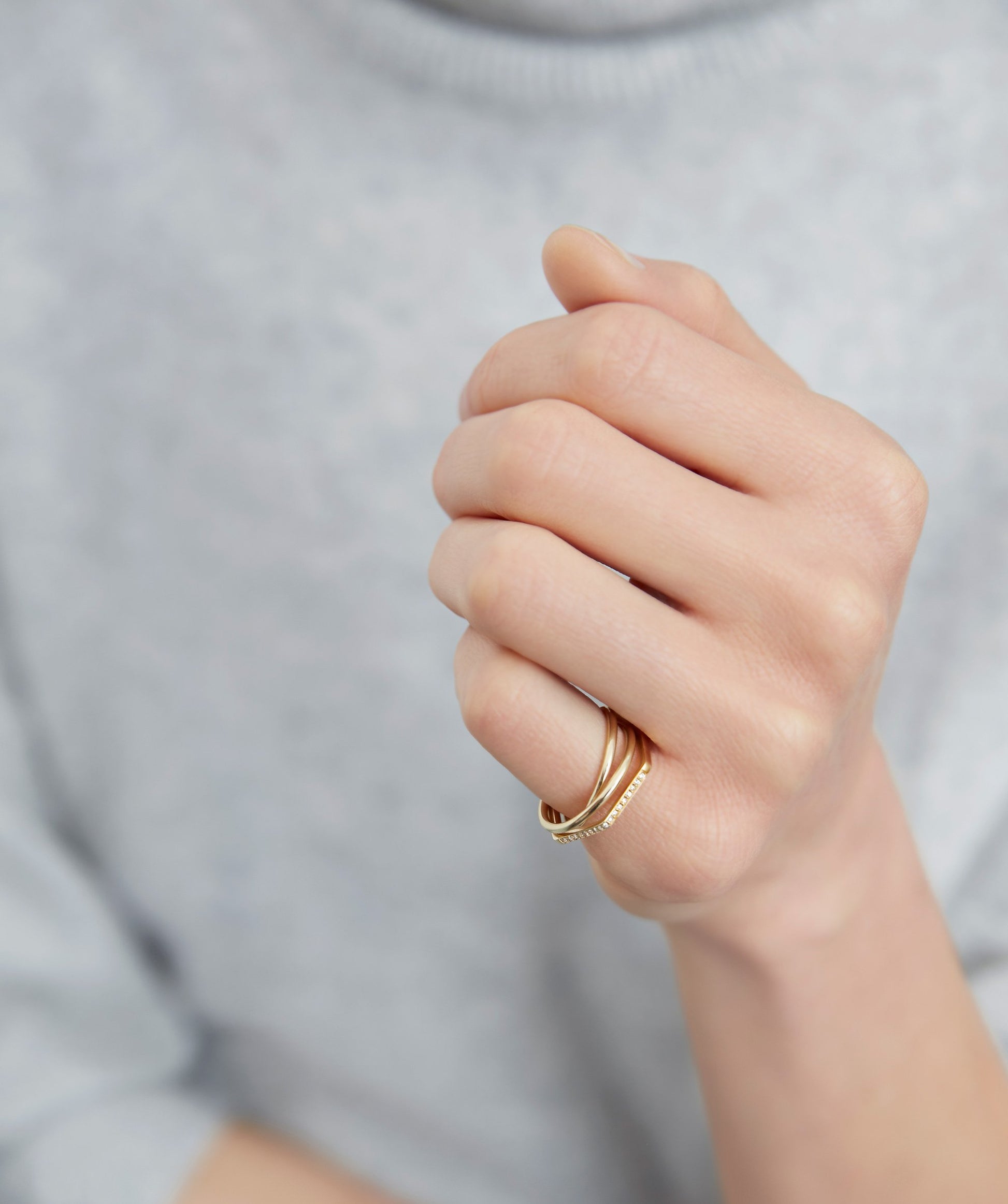 18KT Yellow gold ring, with diamonds - Cerchio Cerchio Esagono