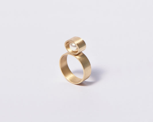 18KT yellow gold band ring with akoya pearl - Moon R