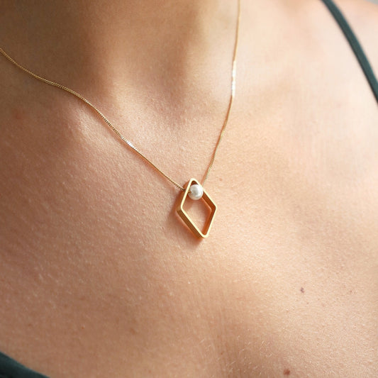 18KT yellow gold necklace with pearl - Scrigno 04N