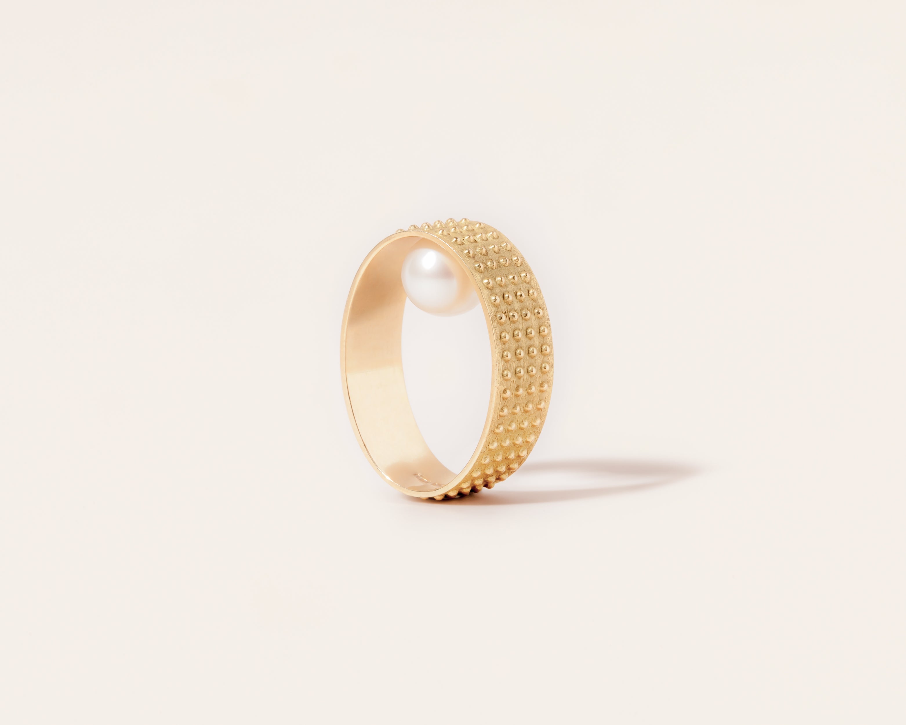 18KT gold band ring with white akoya pearl (diameter 8,5 MM) - Be Touched