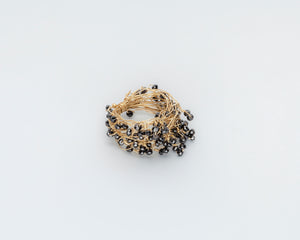 18KT yellow gold ring with black spinels - Mini Knots
