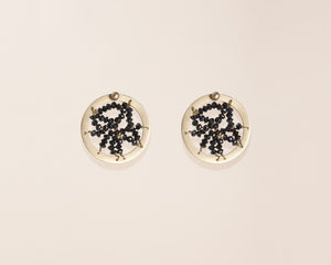 18KT yellow gold stud earrings with black diamonds - Round Frame