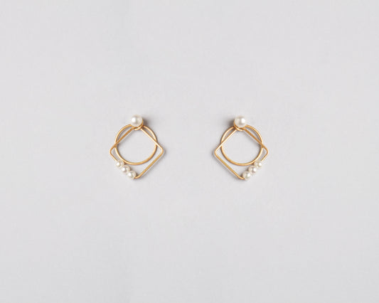 18KT gold earrings with freshwater pearls - All together E