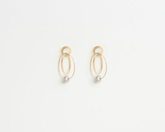 18KT yellow gold hanging earrings with keshi pearls - Insieme 3E