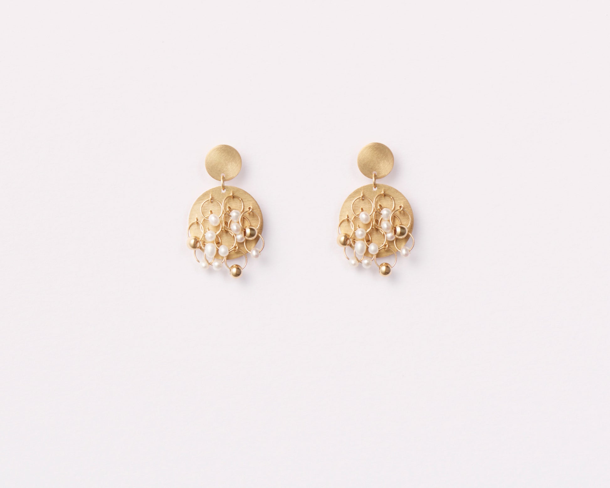 18KT gold hanging earrings with akoya pearls - Pluff 01E