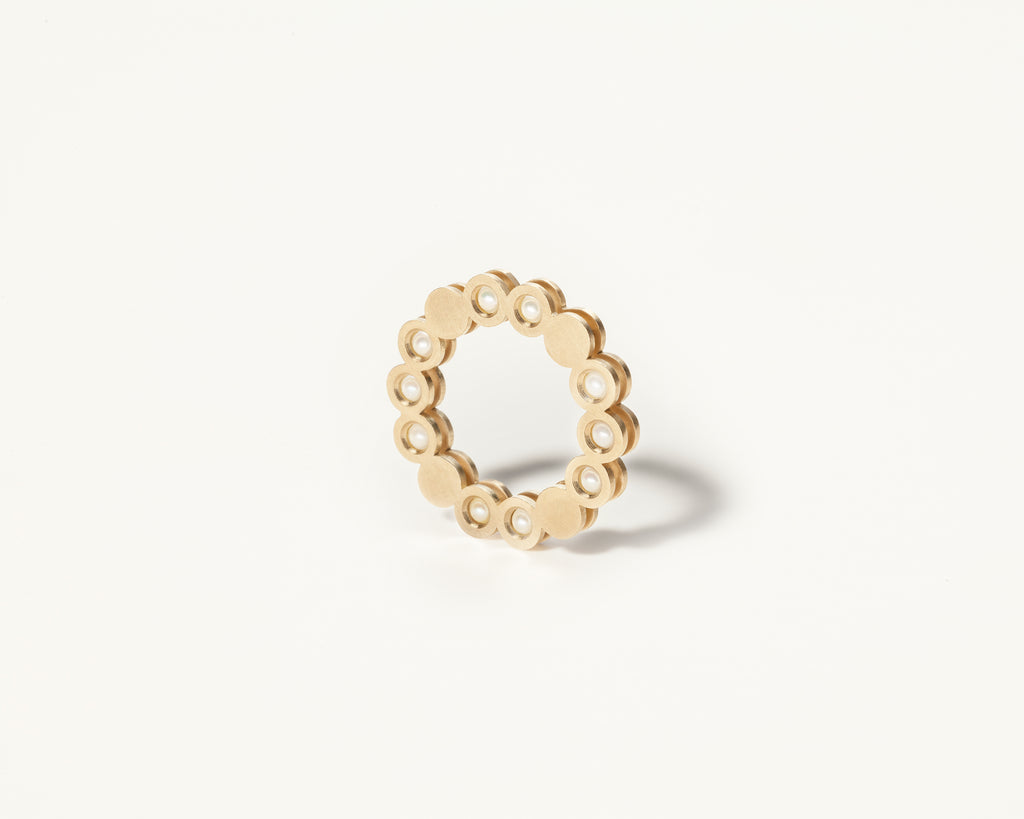 18KT gold ring with akoya pearls - Corolla