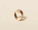 18KT band gold ring with akoya pearl and rubies - Pointillisme RU 